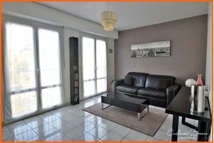 appartement à la vente -   86000  POITIERS, surface 60 m2 vente appartement - UBI461509076
