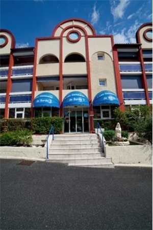 appartement à la vente -   40100  DAX, surface 35 m2 vente appartement - UBI463453451