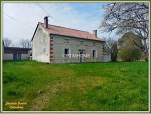 corps de ferme à la vente -   16210  CHALAIS, surface 124 m2 vente corps de ferme - UBI465271052