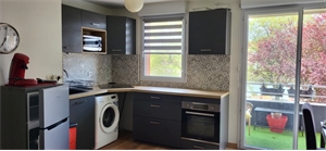 appartement à la location -   31270  CUGNAUX, surface 38 m2 location appartement - UBI465732173