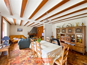maison de village à la vente -   39700  FRAISANS, surface 224 m2 vente maison de village - UBI470506310