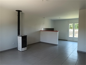 maison à la vente -   86410  VERRIERES, surface 87 m2 vente maison - UBI471240056