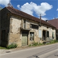 Maison à rénover à la vente