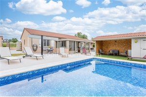 maison individuelle à la vente -   63310  MONS, surface 106 m2 vente maison individuelle - UBI471912545