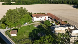 corps de ferme à la vente -   26390  HAUTERIVES, surface 195 m2 vente corps de ferme - UBI471940532
