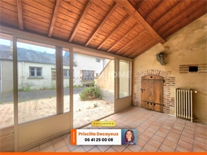 maison à la vente -   18150  LA GUERCHE SUR L AUBOIS, surface 200 m2 vente maison - UBI472165700