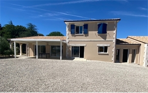 maison individuelle à la vente -   16400  VOEUIL ET GIGET, surface 233 m2 vente maison individuelle - UBI473732192