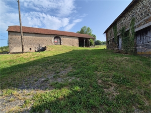 grange à la vente -   15250  AYRENS, surface 175 m2 vente grange - UBI475835759