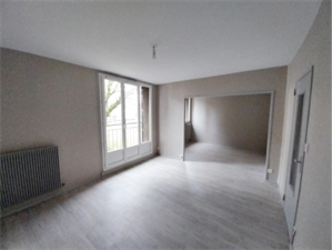 t4 à la location -   21210  SAULIEU, surface 73 m2 location t4 - UBI456713813