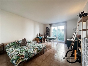appartement à la location -   34000  MONTPELLIER, surface 31 m2 location appartement - APR678073