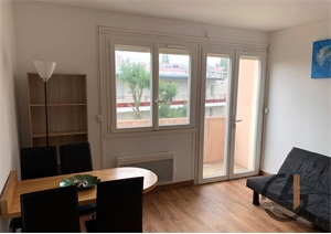 appartement à la location -   34000  MONTPELLIER, surface 17 m2 location appartement - APR685202