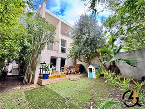 maison-villa à la location -   34000  MONTPELLIER, surface 91 m2 location maison-villa - APR744981