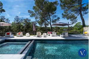 maison-villa à la vente -   83170  BRIGNOLES, surface 310 m2 vente maison-villa - APR665494