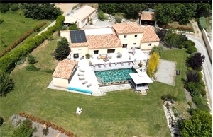 maison-villa à la vente -   04200  SISTERON, surface 510 m2 vente maison-villa - APR698782