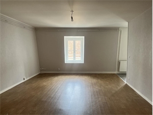t3 à la location -   36400  LA CHATRE, surface 70 m2 location t3 - UBI471871196