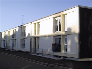 t4 à la location -   36500  BUZANCAIS, surface 74 m2 location t4 - UBI472822025