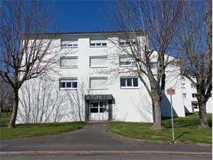 t4 à la location -   36400  LA CHATRE, surface 76 m2 location t4 - UBI481280750