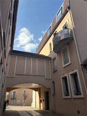 t3 à la location -   36400  LA CHATRE, surface 60 m2 location t3 - UBI481409702