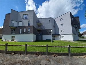 studio à la location -   36400  LA CHATRE, surface 33 m2 location studio - UBI481882550