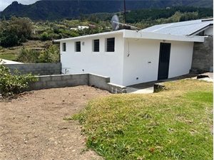 maison à la location -   97413  CILAOS, surface 50 m2 location maison - UBI436541546