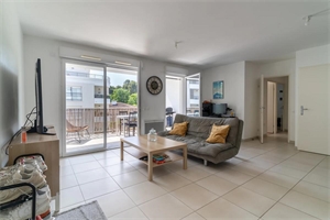 t3 à la vente -   13011  MARSEILLE, surface 59 m2 vente t3 - UBI477220679