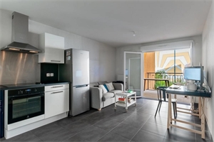 t2 à la vente -   06300  NICE, surface 43 m2 vente t2 - UBI477823529