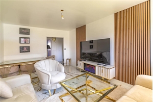 t3 à la vente -   94340  JOINVILLE LE PONT, surface 68 m2 vente t3 - UBI480938219