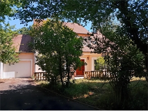 propriete à la vente -   77850  HERICY, surface 208 m2 vente propriete - UBI482471411