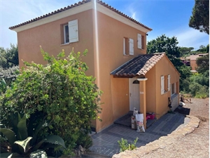 maison à la vente -   83380  ROQUEBRUNE SUR ARGENS, surface 67 m2 vente maison - UBI482472158
