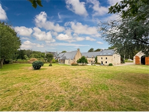 propriete à la vente -   56310  MELRAND, surface 377 m2 vente propriete - UBI484011704