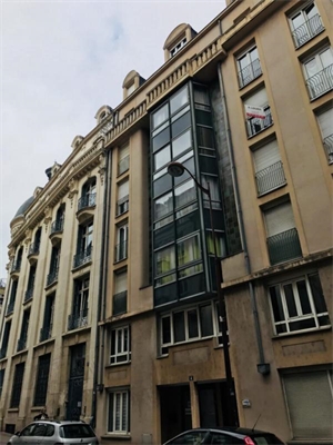 t3 à la location -   57000  METZ GARE, surface 78 m2 location t3 - UBI460377014