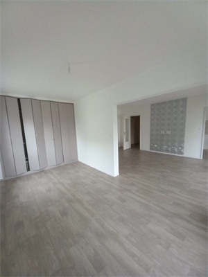 t4 à la location -   57730  VALMONT, surface 81 m2 location t4 - UBI474434453