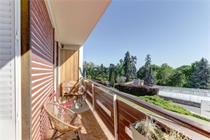 t4 à la vente -   63130  ROYAT, surface 101 m2 vente t4 - UBI476529845