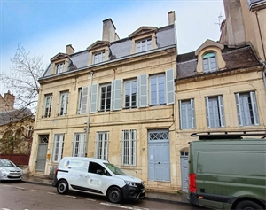 t3 à la location -   21000  21000 DIJON, surface 75 m2 location t3 - UBI466385834