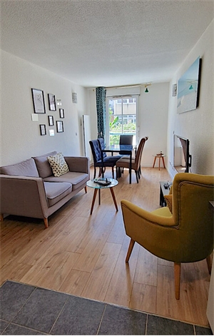 t3 à la location -   33000  BORDEAUX, surface 54 m2 location t3 - UBI475851380
