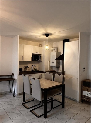 t2 à la location -   77120  77120 COULOMMIERS, surface 41 m2 location t2 - UBI479073983
