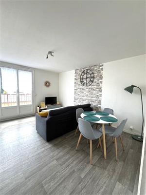t4 à la location -   72100  LE MANS, surface 75 m2 location t4 - UBI481511186