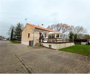 maison de village à la vente -   85450  SAINTE RADEGONDE DES NOYERS, surface 145 m2 vente maison de village - UBI449061254