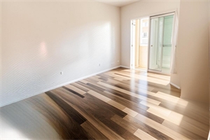 appartement à la vente -   83200  TOULON, surface 52 m2 vente appartement - UBI453464948