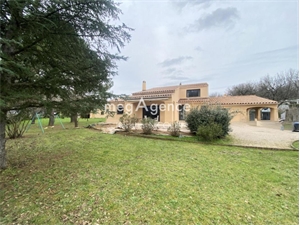 maison situee en campagne à la vente -   83470  SAINT MAXIMIN LA SAINTE BAUME, surface 154 m2 vente maison situee en campagne - UBI463635452