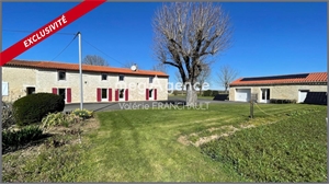 maison à la vente -   85210  SAINT JEAN DE BEUGNE, surface 200 m2 vente maison - UBI464339690