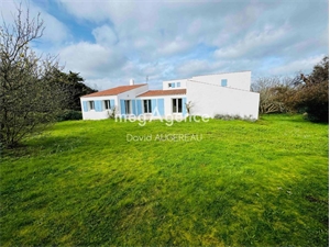 maison traditionnelle à la vente -   85350  L ILE D YEU, surface 151 m2 vente maison traditionnelle - UBI464513162