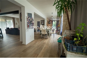 maison situee en campagne à la vente -   79000  NIORT, surface 220 m2 vente maison situee en campagne - UBI465716270
