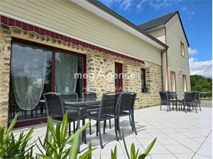 maison d'architecte à la vente -   53600  EVRON, surface 149 m2 vente maison d'architecte - UBI466092668