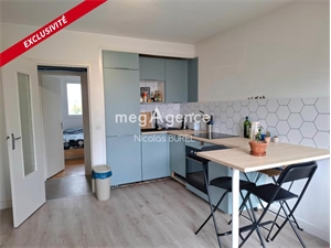 appartement à la vente -   53000  LAVAL, surface 49 m2 vente appartement - UBI467225042