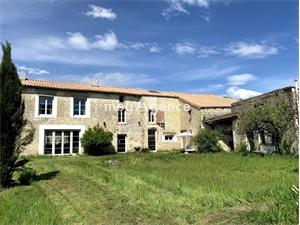 maison situee en campagne à la vente -   79000  NIORT, surface 168 m2 vente maison situee en campagne - UBI467627810