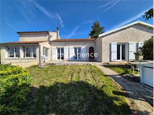 pavillon à la vente -   17400  SAINT JEAN D ANGELY, surface 200 m2 vente pavillon - UBI470705318