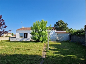 maison traditionnelle à la vente -   85340  LES SABLES D OLONNE, surface 96 m2 vente maison traditionnelle - UBI470944727