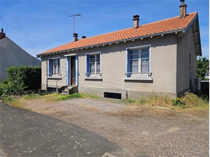 maison à la vente -   79100  THOUARS, surface 93 m2 vente maison - UBI478113833