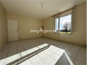 appartement à la vente -   86000  POITIERS, surface 36 m2 vente appartement - UBI481745159